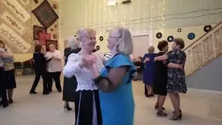 Так уж случается, если влюбляются.........