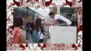 Смешные видео Трюки  Веселый продавец мороженого в Куала Лумпур
