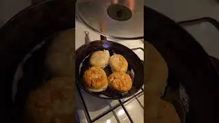 Ролик № 1479. Мамины пирожки.