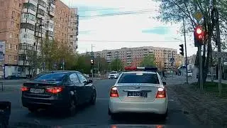 Мгновенная карма на дороге. Преступление и наказание