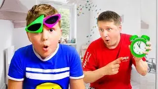 Igor and dad sleepy play together having fun and Overslept in the garden