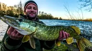 Крупная щука  ,как ее поймать  5 Советов