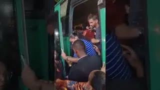 Marian Cruz complace sus fanáticos con fotos desde buss