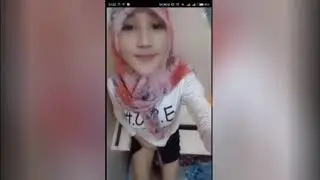Jilbab berulah lagi