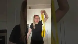 СКОЧ - ПОПРЫГУН #music #юмор #comedymusic #funny #жиза #funnysongs #dance #fakemusic #comedysongs