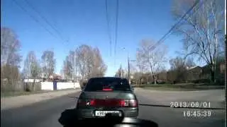 четко пролетел