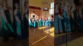 Подъезжали мы под село!