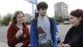 Хто має перший проявляти ініціативу у знайомстві? Хлопець, чи дівчина?