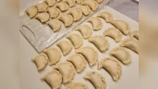 ПОЛЬСКИЕ ВАРЕНИКИ С МЯСОМ . 