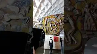 Уникальный мозаичный барельеф в метро Тбилиси, станция "Политехническая".