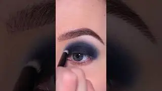 Dark Smokey Eyes Makeup Tutorial #shorts