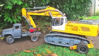 Zil 130 4x4 Takes on MASSIVE Liebher 956 in Heavy Duty Roller Shoes!