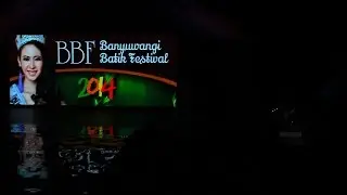 Riuhnya Yuni Shara di Batik Banyuwangi Festival 2014 (bag-1)