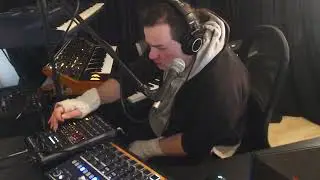 Jamuary2024 Day 10: Glitchy Arp Ambient Experiment