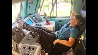 Кто учил так водить поезда