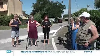 Via delle Querce, la protesta dei residenti: “Dimenticati da tutti”