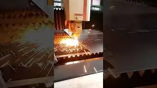 Лазерная резка в замедленном режиме