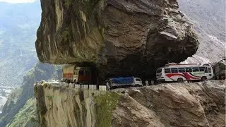 Most Dangerous mountain roads In The World, Heavy Equipment Truck and Motorbike Skill Driving 2020