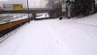 Biciklom po snežnoj mećavi