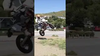 Is it fixable? #chrislongfilms #juicewrld #motovlog #crash #wheelie