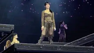 [FANCAM] 260403 TWICE -  Mars, This is FOR World Tour, TD Garden @ Boston