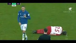 Cenk Tosun Oyundan Çıkınca Everton Taraftarı Çıldırdı