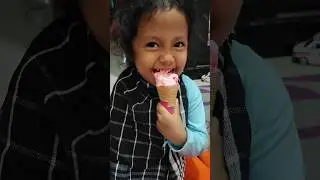 Pulang ngaji beli es krim #mukbang #masukberanda