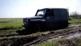 уаз хантер по грязи