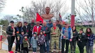 ВОЗЛОЖЕНИЕ ЦВЕТОВ И.В.СТАЛИНУ/ 9 МАЯ