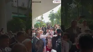 Woman's Joyful Reaction to PM Modi's Handshake in Singapore! | Asianet Newsable