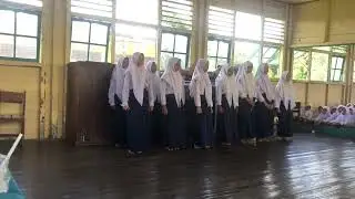 Smpn 2 karau kuala || menyanyikan hari guru #sekolah #hariguru