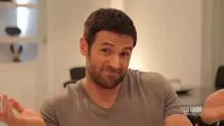 [LEGENDADO] DYLAN BRUCE on Ghost Hunting and Truth or Dare - ASK OB