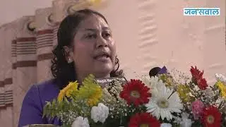 हस्तक्षेपकारी नीति नहुँदा हाम्रो संस्थाहरु दुर्बल भइरहेका छन्ः मन्त्री  भट्टराई