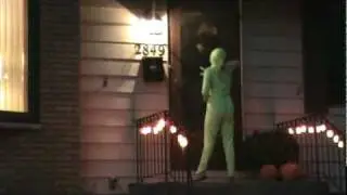 Green Mama #2- A Green Halloween!!!