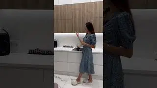 Решение с холодильником и подсветкой для вашей кухни👍🏼 