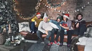 КОПЕНGАGЕН поздравляет с Новым годом!