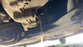 Замена масла в МКПП на Kia Rio 4