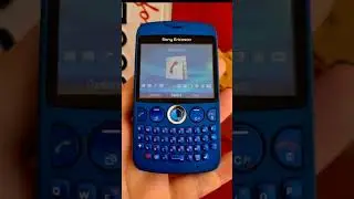 Hp Sony Dengan desain mirip blackberry ! Sony Ericsson ck13i