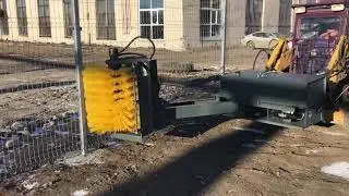 Мойка барьерных ограждений. Щетка дорожная