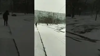 Снегом засыпает Харьков