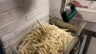 How to cut parsnips with the fry cutter