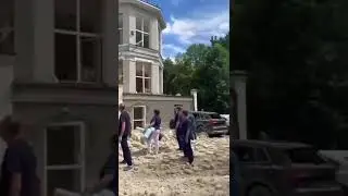 Russian attack on Kyiv children hospital (ill children and stuff were the goal)
