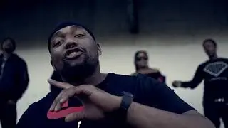 Hood to the Burbs - Lay B (Directed By: Deon Laster)