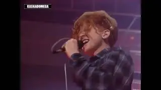 Simply Red - Money's Too Tight (1985)