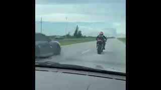 Мотоцикл против машины. Разбился, но выжил.