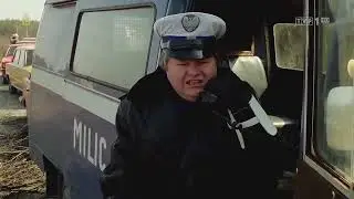 Matka siedzi z tyłu...