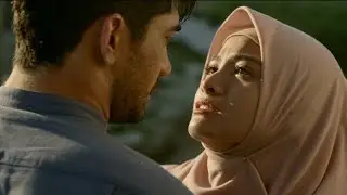 يقع الطالب في حب معلمته المحجبه ليصبح مجنون بحبها💮|ملخص الفيلم الإندونيسى( Layla Majnun)🦋