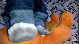 Dirty Socks trample Doll !