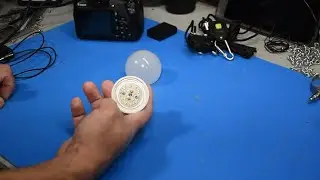 AmazonBasics 60W bulb *repair bad led*