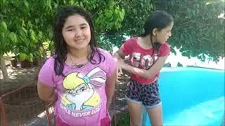 NA PISCINA DO CLUBE ÁGUAS CLARAS